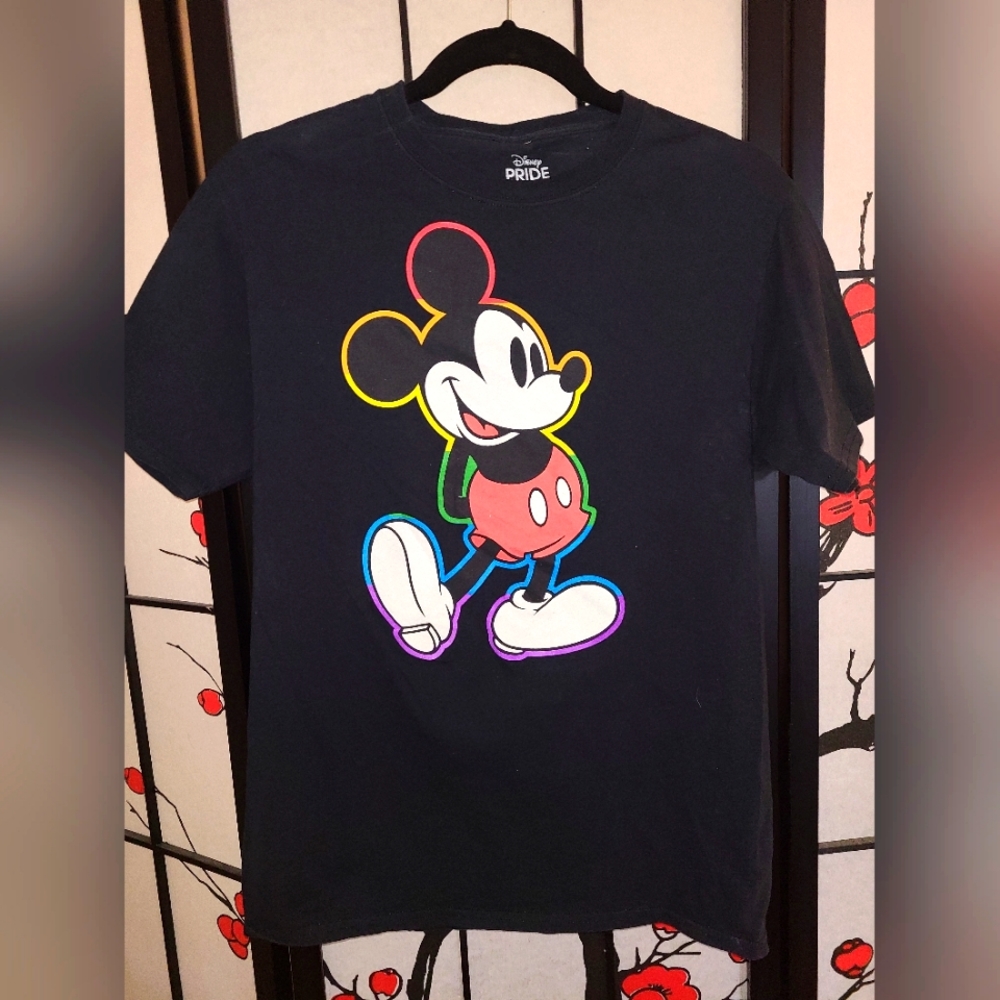 Disney Pride Collection Mickey Shirt Small